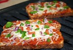 BREAD PIZZA